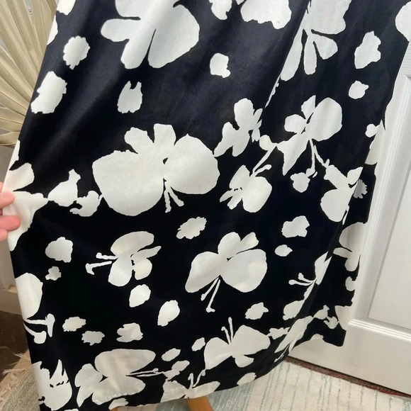 Olga Vintage 1970s Black Psychedelic Butterfly Maxi Dress Size 10 equal 4/6 - Picture 6 of 15